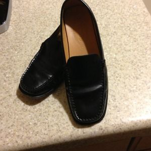 Tod's Black Leather Driving Loafers