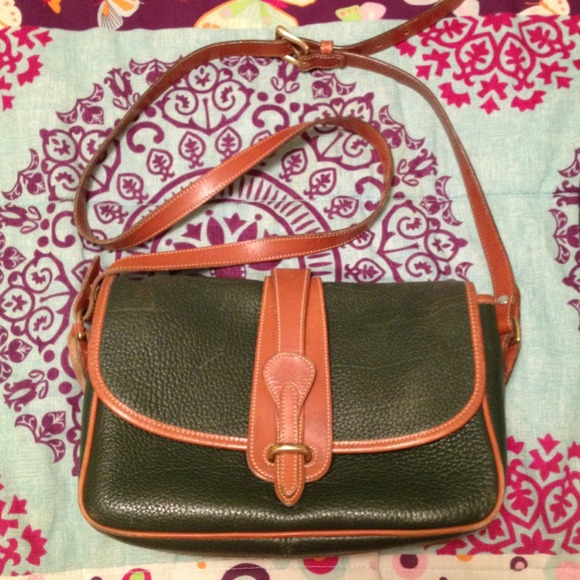 Vintage Dooney & Bourke Purse!