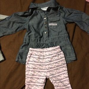 💢Sold💢Baby girl outfit by Calvin Klein