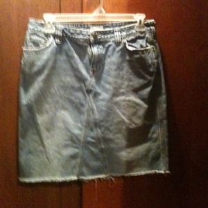 A knee length Cato skirt.