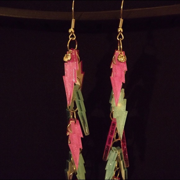 NEW! Blue and Pink Lightening Bolt Dangle Earrings - Picture 2 of 3