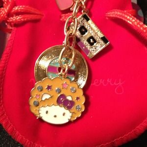 Exclusive Momoberry Hello Kitty Afro Keychain