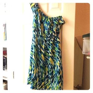 One shoulder multicolored dress.