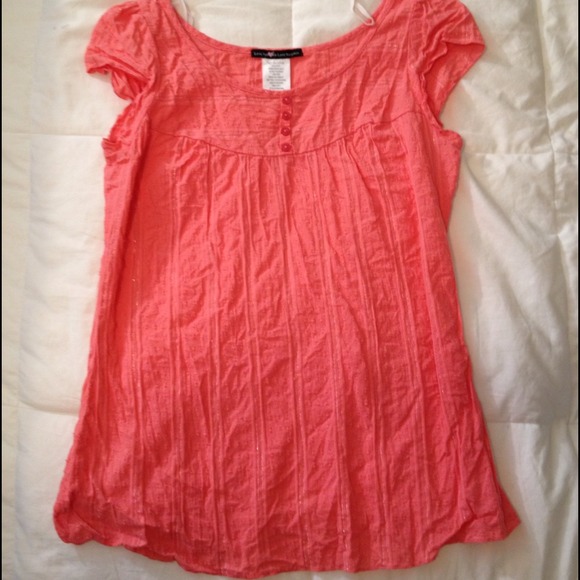 Sold🚫LOVE SQUARED Babydoll tee coral