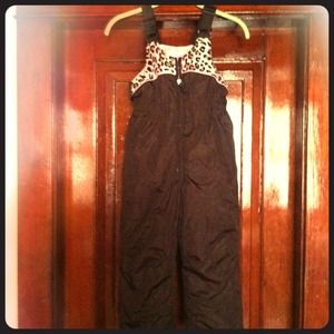 Kids snowsuit from zero posur worn once