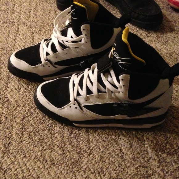 🔴Sold🔴 - Picture 2 of 3