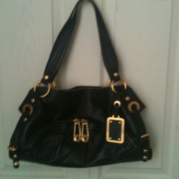 B. Makowsky black handbag😃👍REDUCED!!