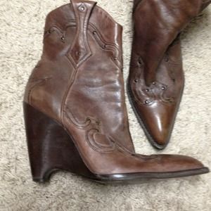BCBG Boots 🌟🌟REDUCED