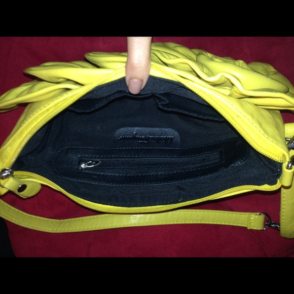 Canary yellow Salvatore Ferragamo clutch/wristlet - Picture 2 of 4