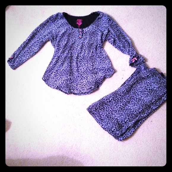Reduced** Betsey Johnson PJ's 🚫sold🚫