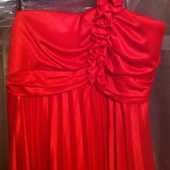 Beautiful Red Cross chest on strap prom dress.