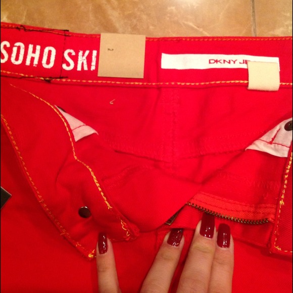 🌹OUT OF STOCK🌹DKNY Red Soho Skinny Jeans - Picture 2 of 3