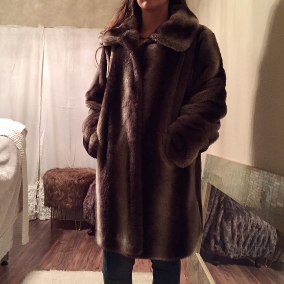 🎀dennisbasso Faux Fur Coat - Picture 5 of 5