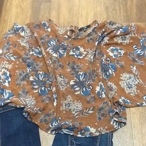 🚫TRADED🚫Butterfly top