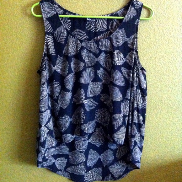 Bow Top - Picture 4 of 4