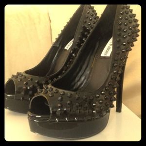 NIB Steve Madden sz 8.5 Andiie pumps