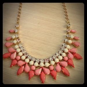 Sparkle bib necklace in coral