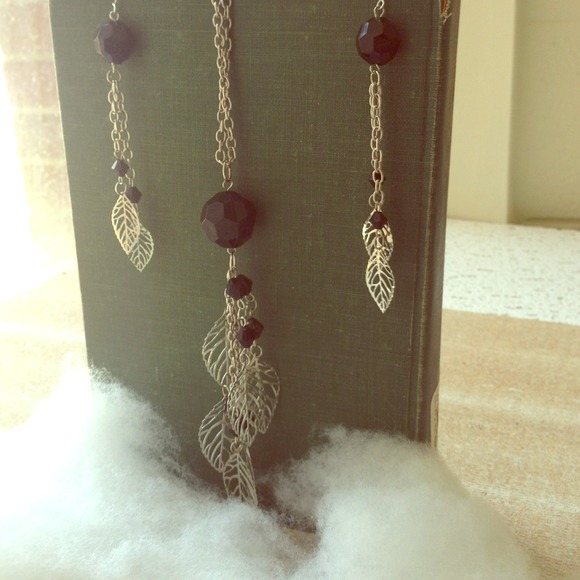 Black and silver Earrings and necklace set