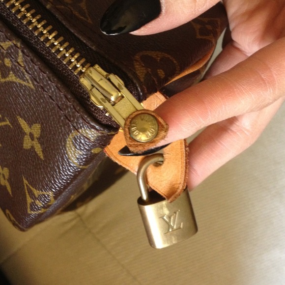 🚫SOLD🚫 Louis Vuitton Speedy Bag - Picture 4 of 4