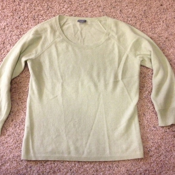 100% cashmere Ann Taylor sweater
