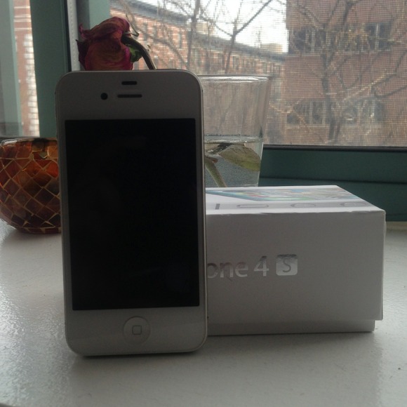 iPhone 4S ( white)