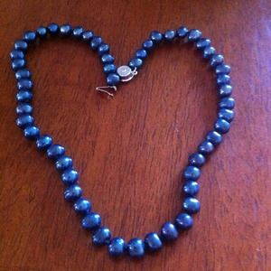 16" fresh water pearl necklace. Black