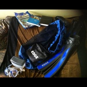 Socks and fins only for ami