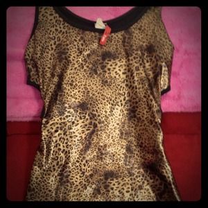 Cheetah print dress black in the back