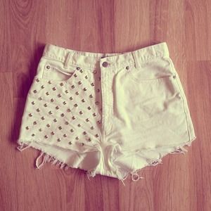 Studded/leopard high-waisted shorts