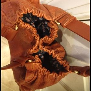 Same Marc Jacobs handbag- more inside pictures!