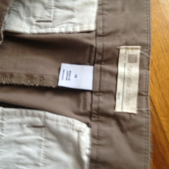 Gray Gap favorite chino skirt - Picture 3 of 3