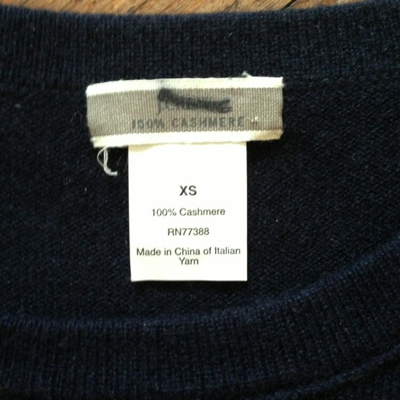 🌺TRADED🌺Blue 100% cashmere sweater - Picture 2 of 3