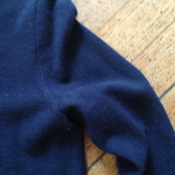🌺TRADED🌺Blue 100% cashmere sweater - Picture 3 of 3