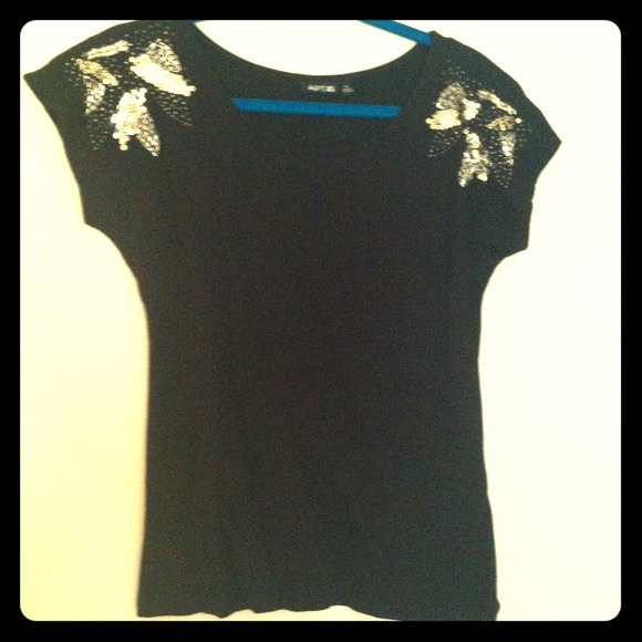 Elegant dress black top