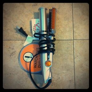 RESERVED @mrsoholorogg ***NWT INSTYLER w DVD