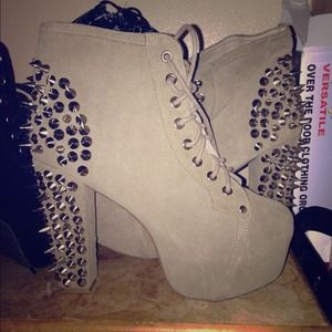 Lita spiked jeffery Campbells