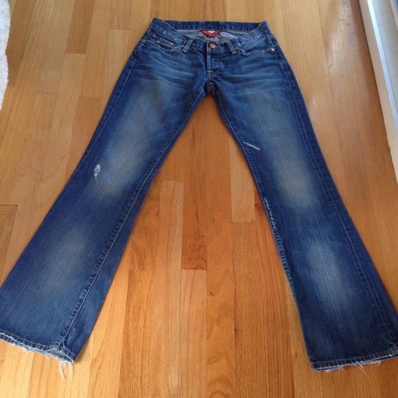 ✂️30% off✂️ Lucky Brand Vintage Denim Jean.