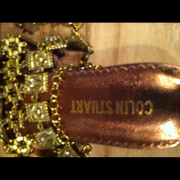 -- BUNDLED -- VS Colin Stuart gold sandals - Picture 2 of 3