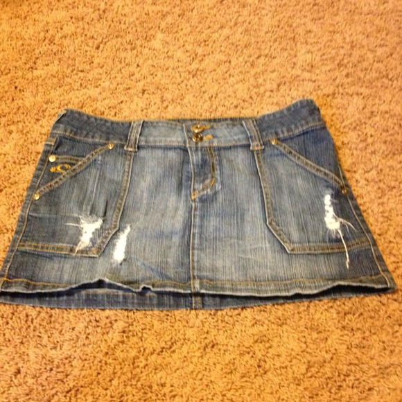 Bundle 3 skirts and pink tank top for Tracysbling