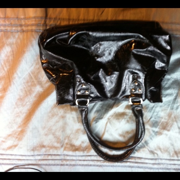Black Zebra Flower Purse - Picture 2 of 3