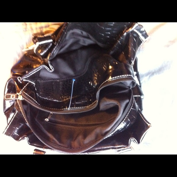 Black Zebra Flower Purse - Picture 3 of 3