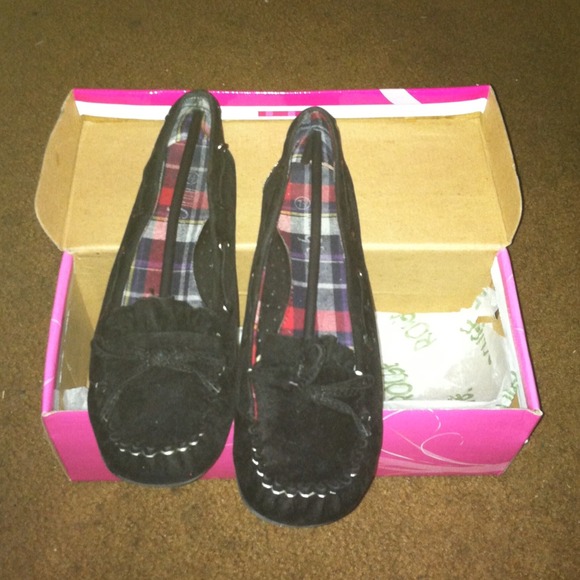 Suede black flats