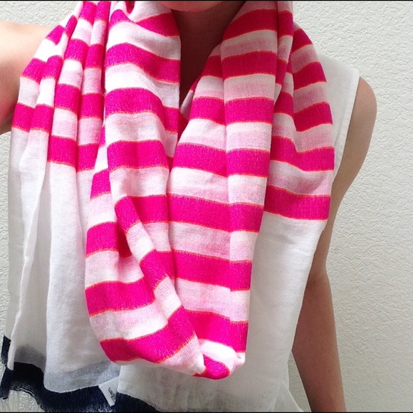 Scarf! - Picture 2 of 2