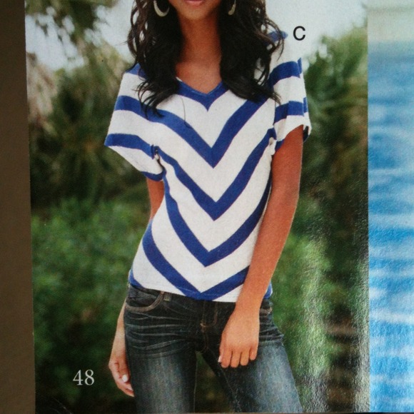 Old navy top size M new without tags