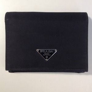 Price reduction! Prada Tessuto Small Wallet