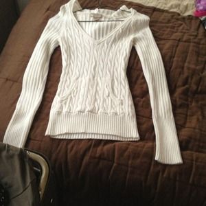 Hooded V-Neck Sweater!