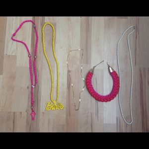 💟*REDUCED* 💟Necklace bundle
