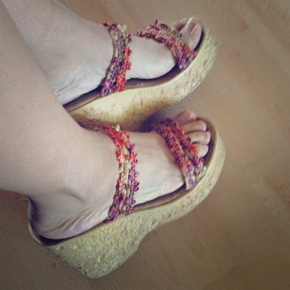 Cute platforms with ribbon straps and cork like :)