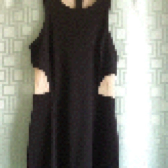 Sell - Picture 2 of 2