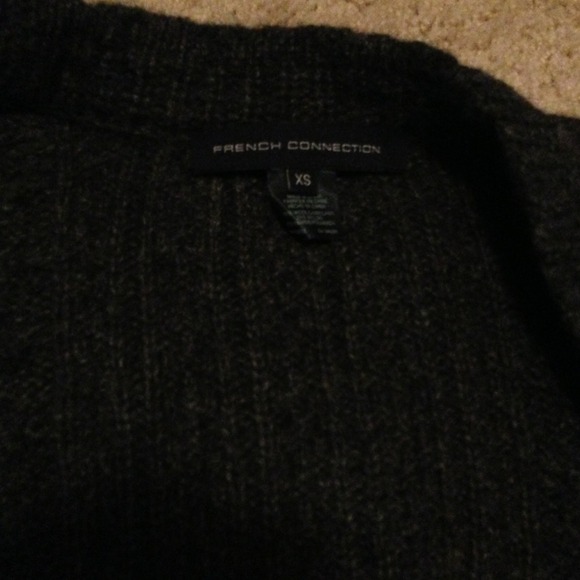 Short woolen blazer. Excellent for work. - Picture 2 of 3